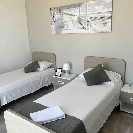 F12 Modern And Bright In Malta *