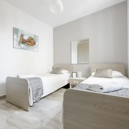 F12 Modern And Bright In Malta *